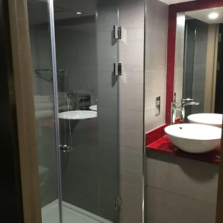 Maitrise Edgware Road - 4* Londen