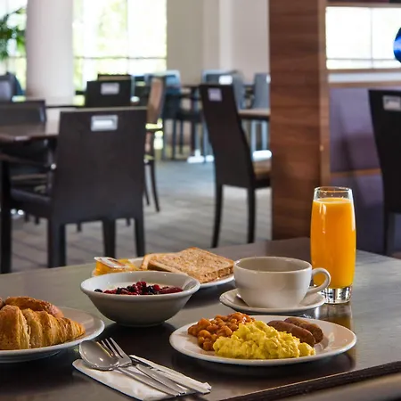 Holiday Express Greenwich By Ihg