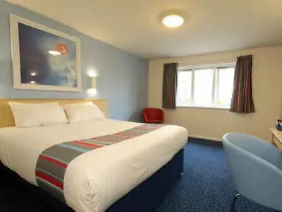 Travelodge Battersea 2* Londra