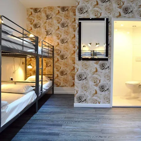 Vandrarhem Barkston Earls Court *