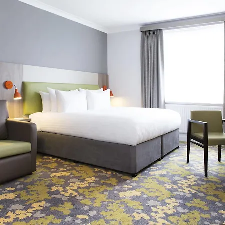 Epping Forest Hotel 3*