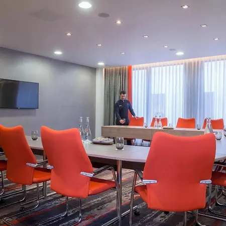 Clayton Chiswick Hotel 4*