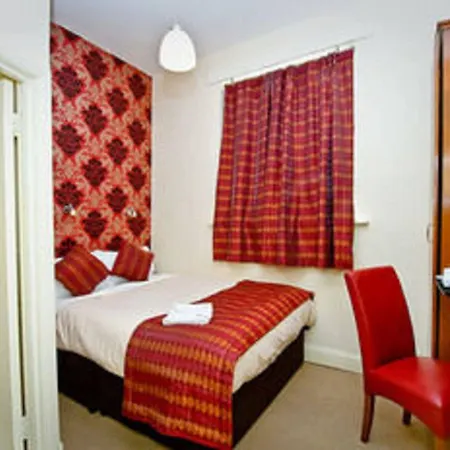 Leigh House Hotel