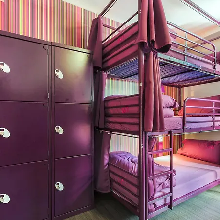 Hotel Yha Holland Park