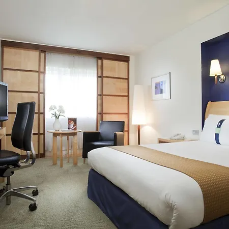 Kensington Forum, An Ihg