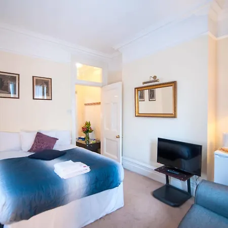 Knightsbridge