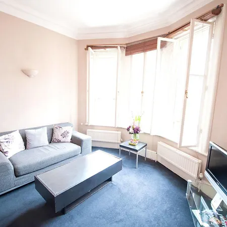 Knightsbridge 4*
