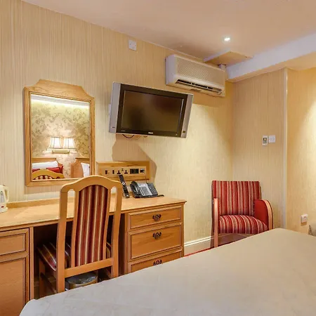 Hotel The Montana 3*