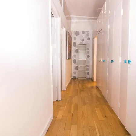 Wharf - Vintage Central 3* London