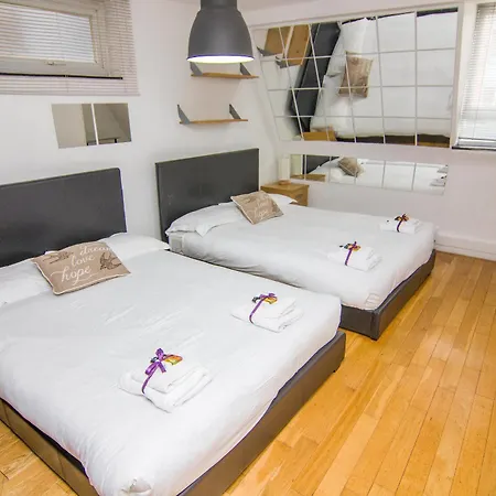 Wharf - Vintage Central 3*