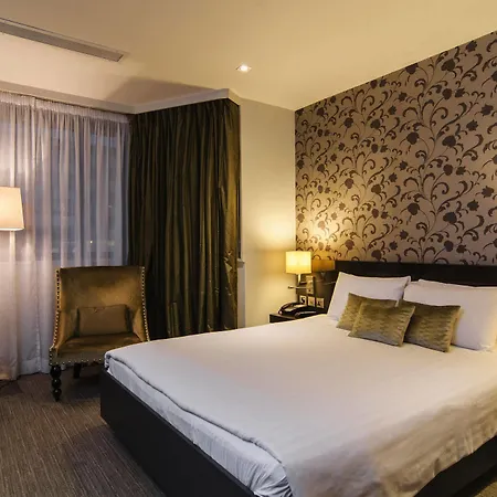 The Hide London 4*