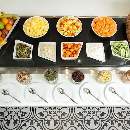 Отель Hyatt Place West London Hayes