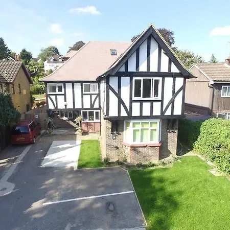 Hazel Guest house Purley