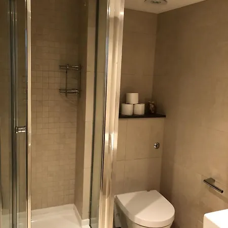 141 Knightsbridge Park Mansions Apartment London