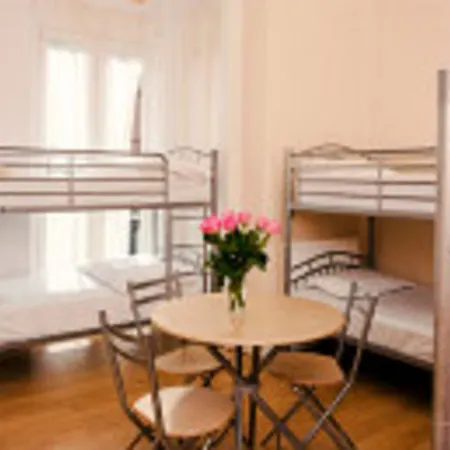 Barkston Earls Court