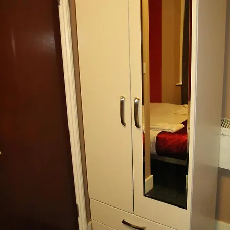 Olympus Nirvana Hotel 2*