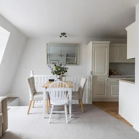 Lägenhet Charming Flat With Balcony In Pimlico London
