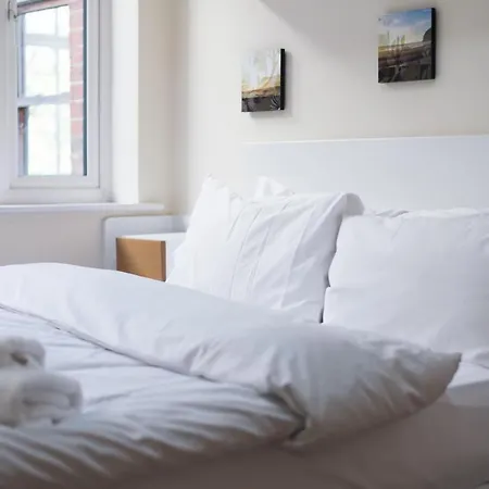 Fantastic Central Brixton Flat For Up To 6 Guests Lejlighed