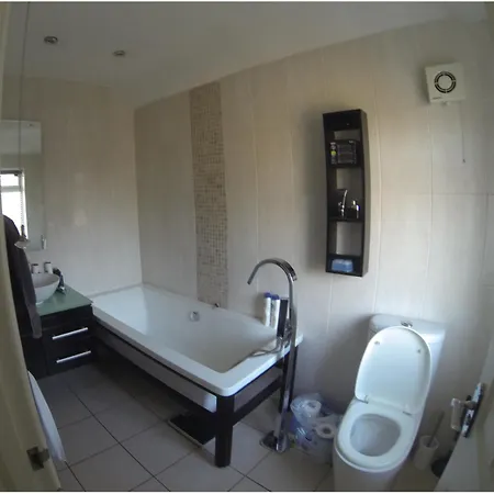 Homestay Beautiful Near Excel Center London