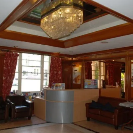 Hotel La West - Hyde Park