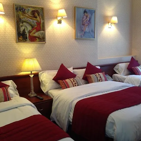 Hotell Avon 2*