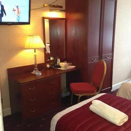 Avon Hotell London