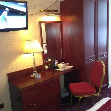 Hotell Avon 2*