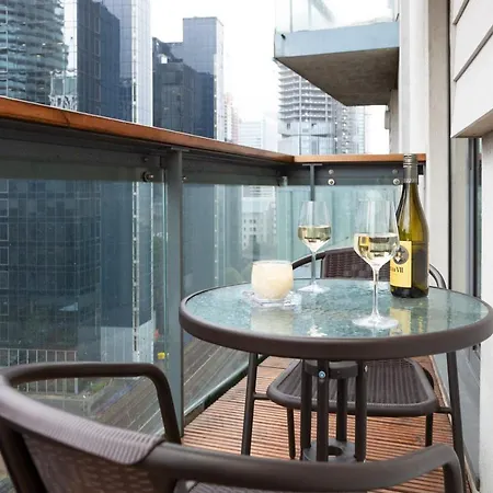 Royal Crossharbour Апартаменты