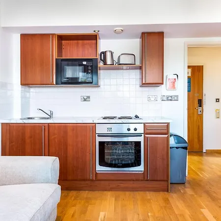 Aparthotel Roland House