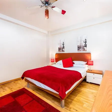 Aparthotel Roland House London