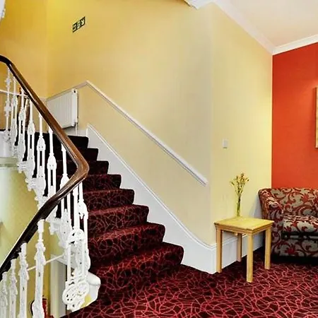 Hotel Lord Jim Kensington 3*