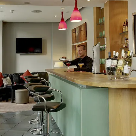 Hotel Ibis Styles Gloucester Road