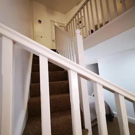 Capital Host- Apartments Euston
