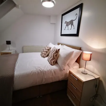 Capital Host- Apartments Euston Apartment
