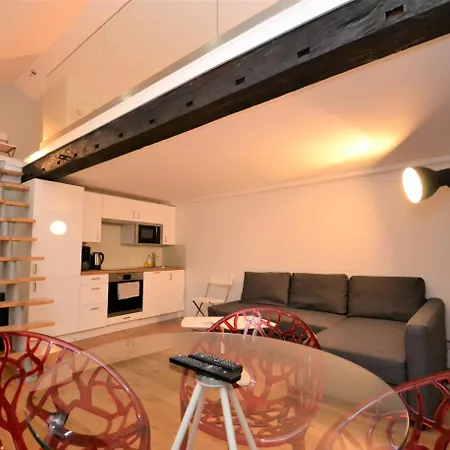 Loft Piccadilly Circle *