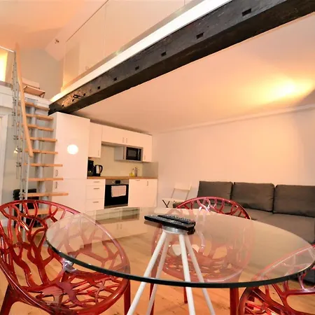 Loft Piccadilly Circle