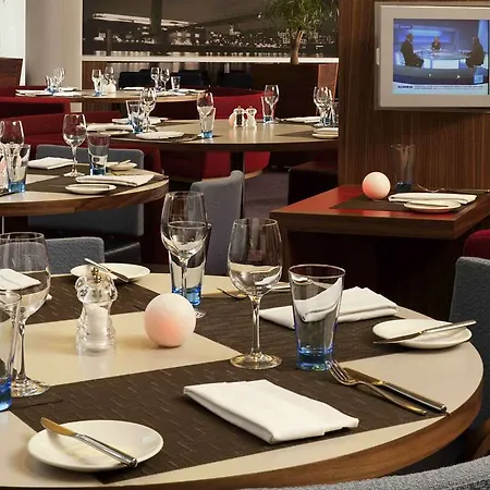 Novotel Bridge 4* Λονδίνο