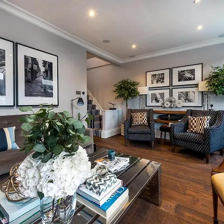 Luxurious Wandsworth Close To Putney Heath *