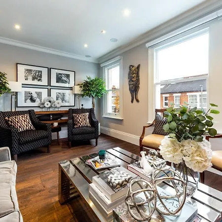 Luxurious Wandsworth Close To Putney Heath Londyn