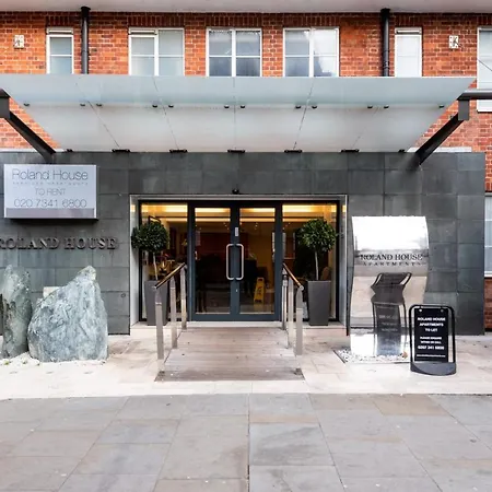 Roland House 3* London