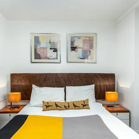 Roland House Aparthotel London