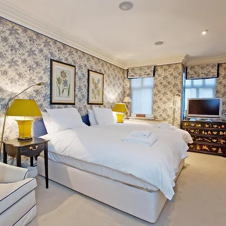 Pall Mall Apartment London