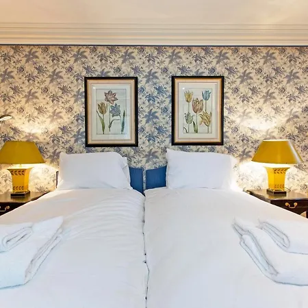 Pall Mall Apartment