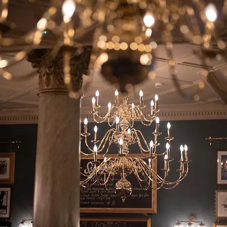 Blackbird 4* London