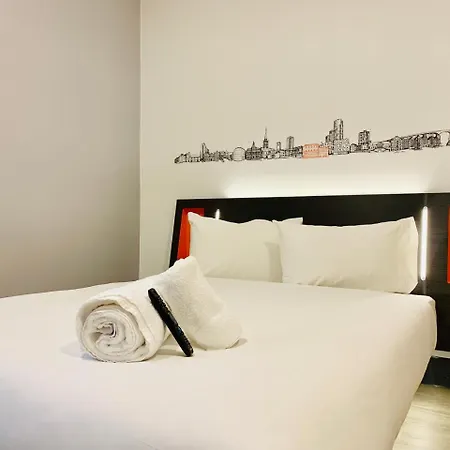Hotel Easyhotel Shoreditch London