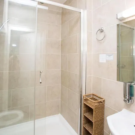 Primrose 3* Londra