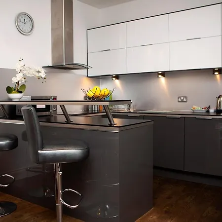 Apartament 1, Trafalgar Square 1st Floor By Indigo Flats *