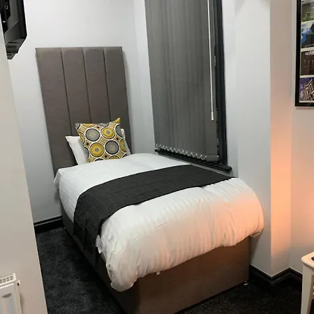 Manor House London 2* Woodford