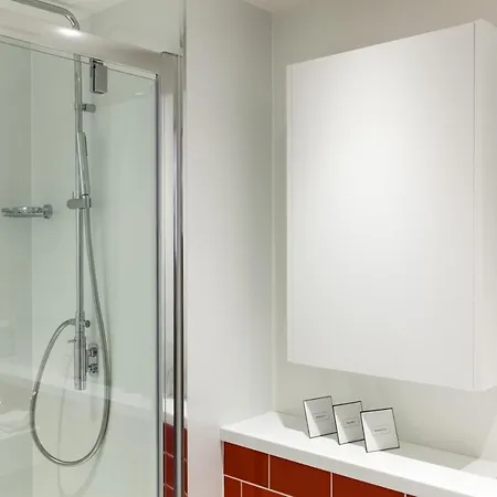 Hotel Rockwell East-tower Bridge 4*