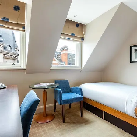 Radisson Blu Hotel, Tottenham Court Road - Formerly Kenilworth Hotel